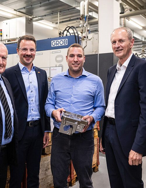 Gruppenbild mit Mandatec und Grob