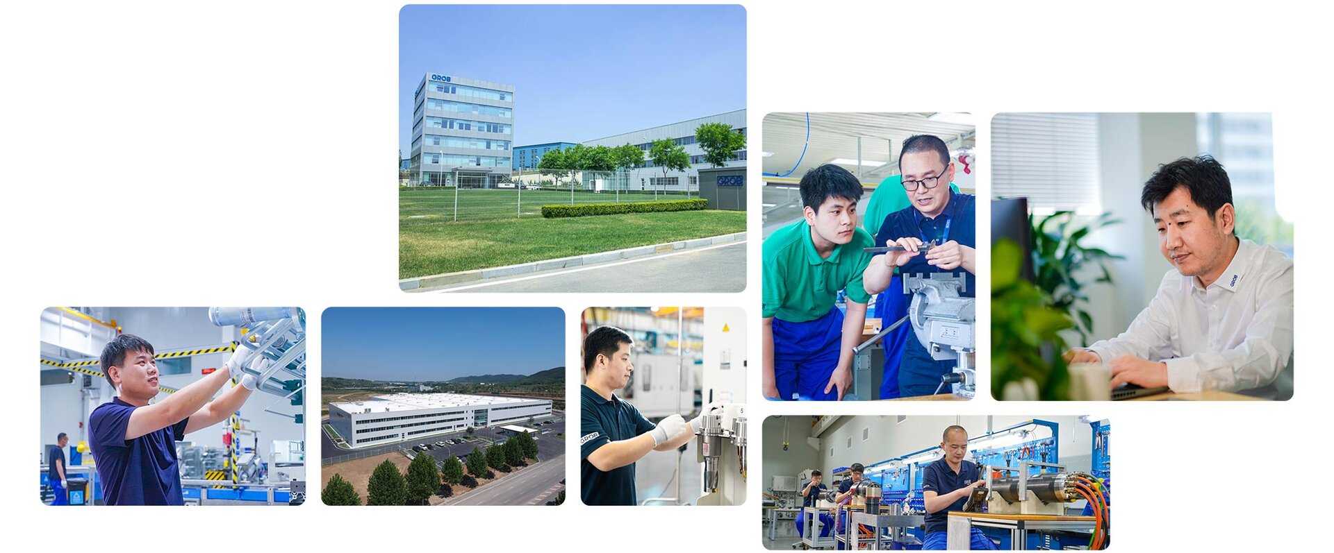 Techniker in blauen und grünen Arbeitskleidung, die gemeinsam an einem Projekt in einer hellen Werkstatt arbeiten.