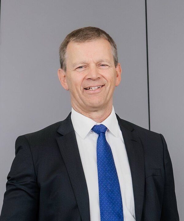 GROB CFO Olaf Böckers 